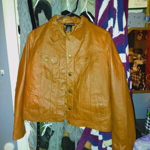 Brown leather jacket. Brand is Metro style,size is 12 women's.